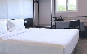 Conjioo Hotel Sumbawa Managed By Mhm